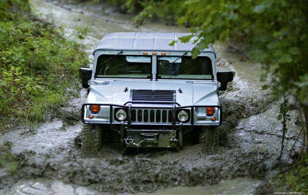 HummerVsJeep6