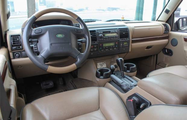 land rover discovery 2 interior