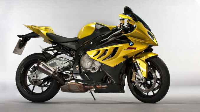 BMW-S1000RR-Exhaust-Featured